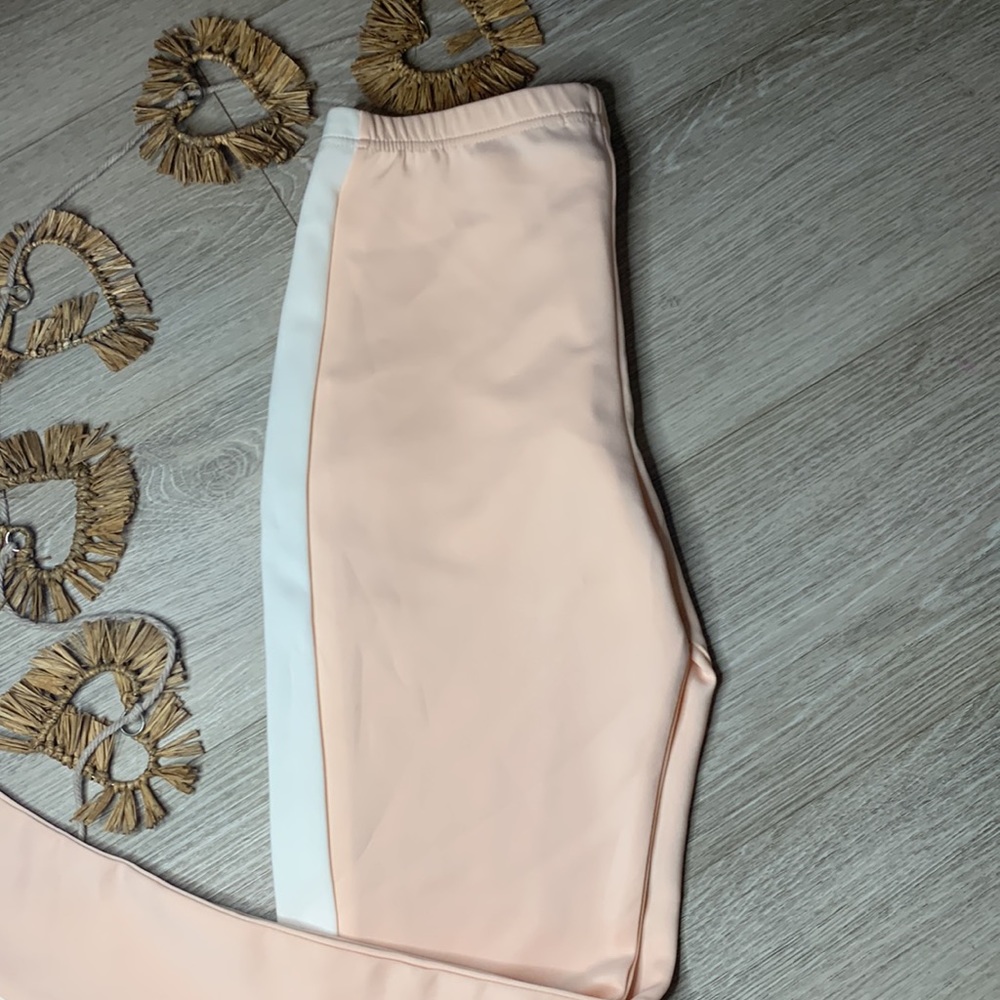 Pants - Picture 4 of 4
